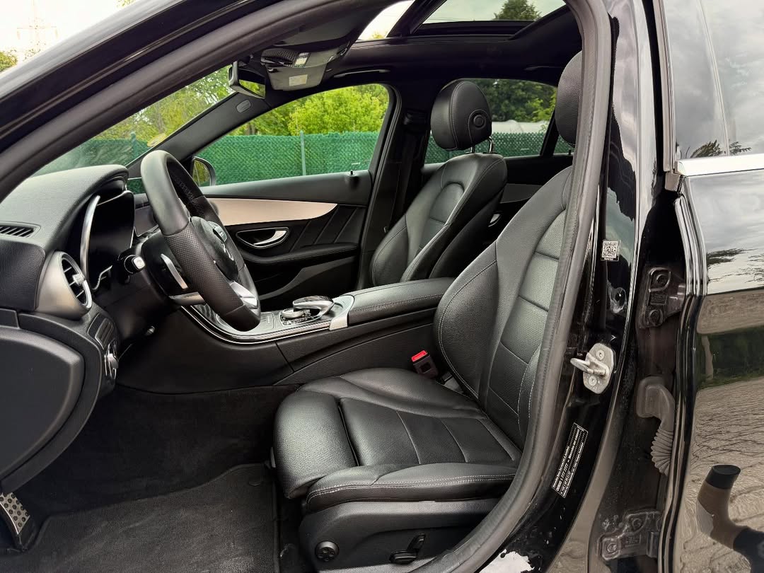 
								Mercedes C200d full									
