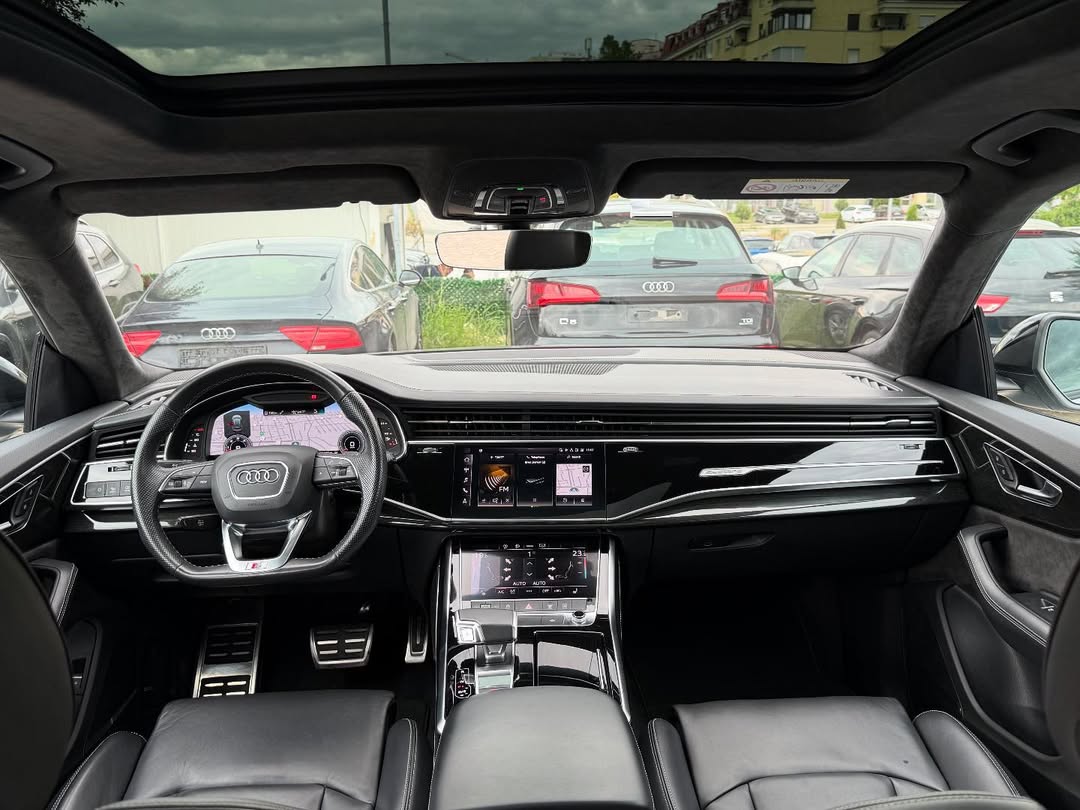 
								Audi Q8 2021 full									