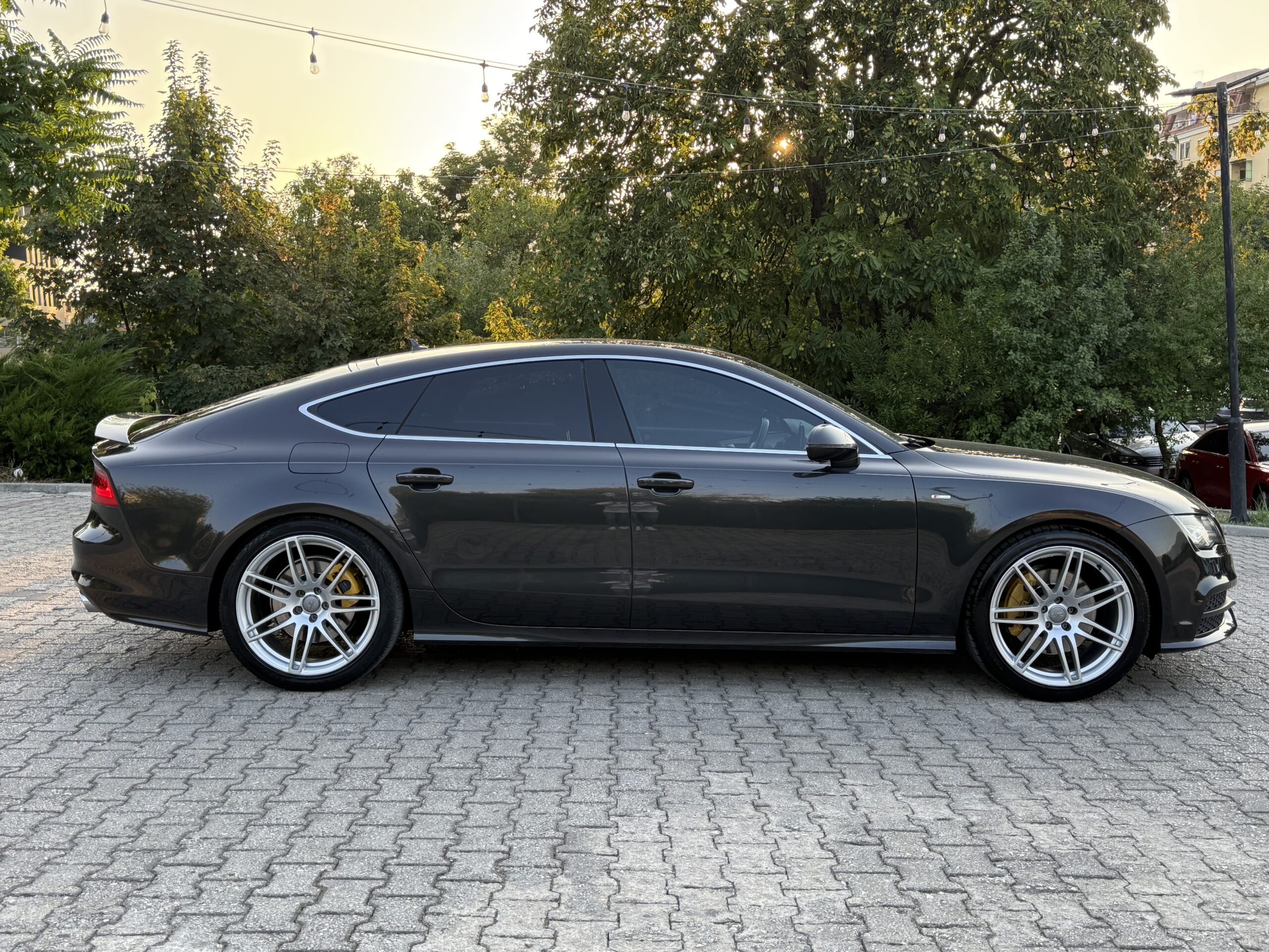 
								Audi A7 3.0TDI-245ps Quattro full									