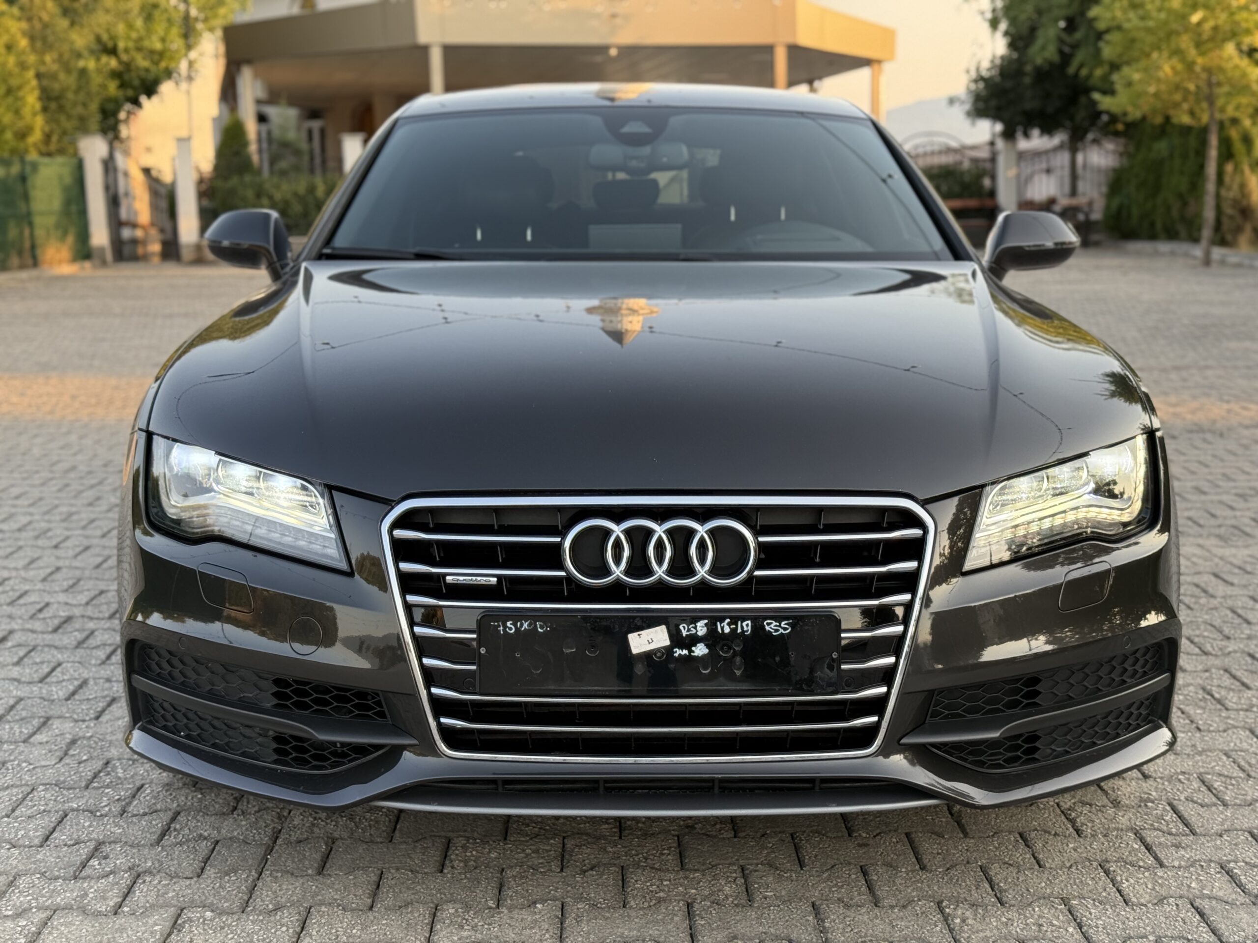 
								Audi A7 3.0TDI-245ps Quattro full									